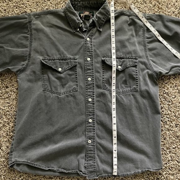 short sleeve grey button down - Picture 3 of 5